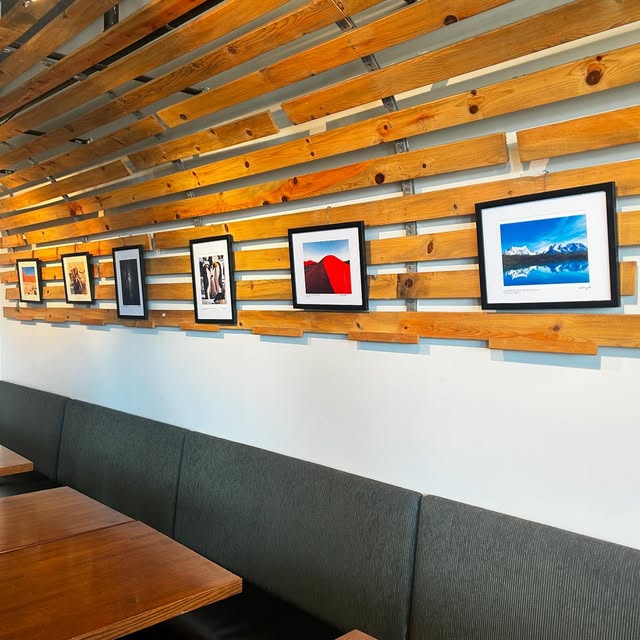 Art inside a Metropolis cafe